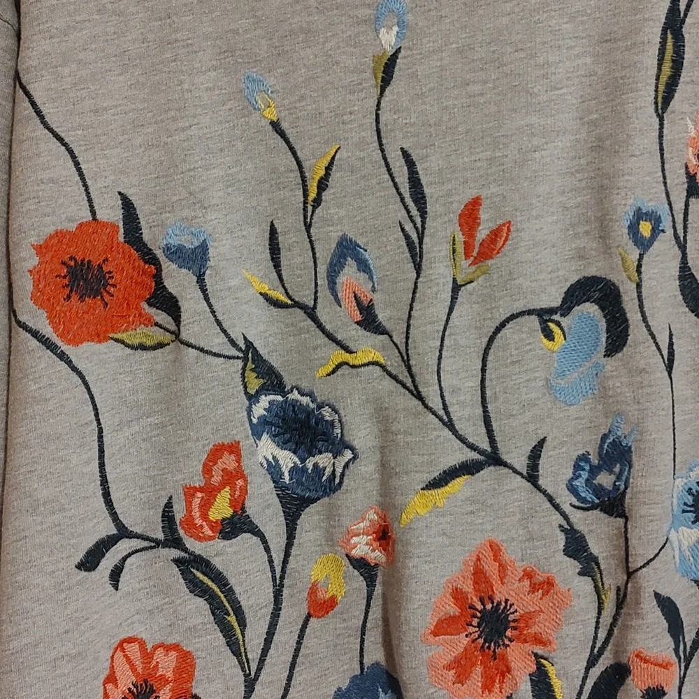 Sundry Gray Floral Embroidered Sweatshirt - Picture 4 of 13